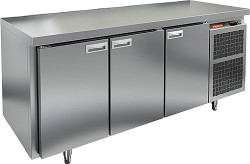 GN 111/TN O стол охл.(-2+10), островн., 3 двери,1835х700х850мм, HICOLD RUS